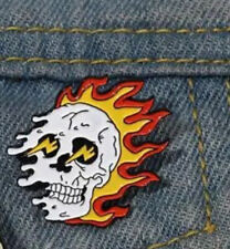 Pin broche badge d'occasion  Villeneuve-la-Garenne