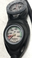 Suunto console subacquea usato  Spedire a Italy