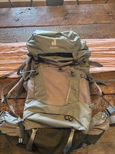 Deuter aircontact core usato Deuter aircontact core usato  Spedire a Italy
