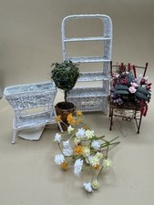 Lote de miniaturas para casa de bonecas jardim pátio flores arame branco estante plantador comprar usado  Enviando para Brazil