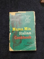 Mama Mia Italian Cookbook | Angela Catanzaro (1955) comprar usado Mama Mia Italian Cookbook | Angela Catanzaro (1955) comprar usado  Enviando para Brazil