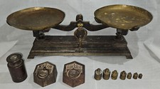 Ancienne balance fonte d'occasion  Sisteron