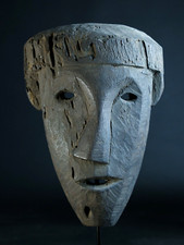 Maschera legno con usato  Colle di Val d'Elsa