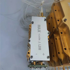 Laser source pump d'occasion  Expédié en Belgium