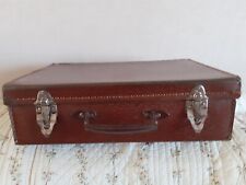 Petite valise ancienne d'occasion  Boulzicourt
