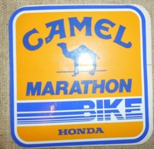 Adesivo integro camel usato  Acquaviva Picena