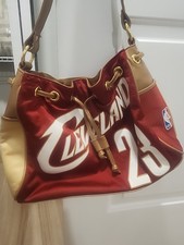 Bolsa Lebron James Kgadi NBA Cleveland Cavaliers comprar usado  Enviando para Brazil