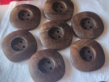 Lot gros boutons d'occasion  Senozan