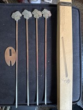 Chef mimado, chapéu motivo churrasco espetos de metal, shish kebab conjunto de 4 com controle deslizante de comida, usado comprar usado  Enviando para Brazil