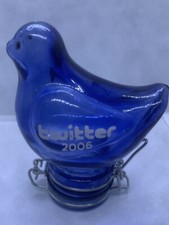 The Twitter Bird Limited Twitter Desk Art NOVO Feito de Vidro Pesado Grosso comprar usado  Enviando para Brazil