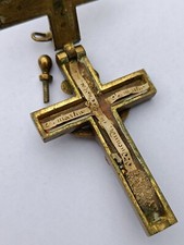 Crucifix reliquary ancient d'occasion  Expédié en Belgium