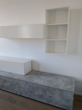 Parete attrezzata moderna usato  Ancona