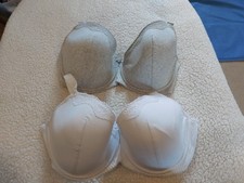Set bras size for sale  CRAWLEY