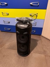Cassa altoparlante portatile usato  Lavello