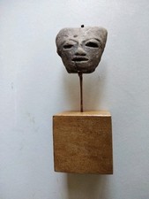 Petit masque précolombien. d'occasion  Coucouron