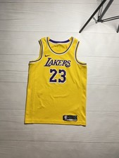 Camiseta NBA Nike Lakers #23 LeBron James y2k tamanho P masculina cor amarela comprar usado  Enviando para Brazil