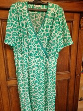 Damen kleid getragen gebraucht kaufen  St Johann