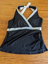 Nwot women lands for sale  Madison