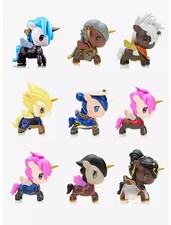 Figurina tokidoki arcani usato  Spedire a Italy