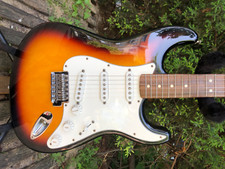 fender stratocaster strat gebraucht kaufen fender stratocaster strat gebraucht kaufen Berlin