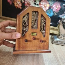 Rádio retrô vintage pequeno colecionável raro em estado de funcionamento comprar usado  Enviando para Brazil
