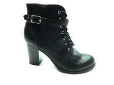 Style black boots for sale  Porterville