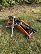 Halfords hydraulic car for sale Halfords hydraulic car for sale  MILTON KEYNES