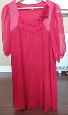 Uttam boutique red for sale Uttam boutique red for sale  DUNDEE