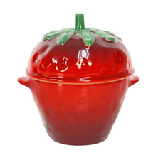 Creuset petite strawberry d'occasion  Expédié en Belgium