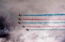 Red arrows canvas for sale  ROSS-ON-WYE