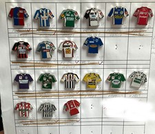 Fußball trikot pins gebraucht kaufen  Lehrte