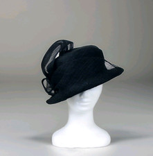 Debenhams hat box usato  Viareggio