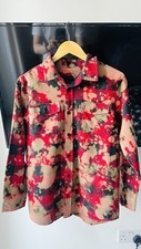 Camisa camuflagem anti-social clube com botão e logotipo dourado tamanho P, usado comprar usado  Enviando para Brazil