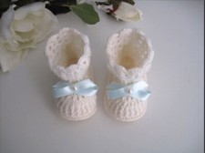 Scarpine neonato neonata usato Scarpine neonato neonata usato  Zoagli