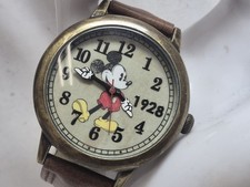 Disney Mickey Mouse unissex tom dourado e couro clássico relógio de mão móvel 1928 comprar usado  Enviando para Brazil