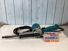 Makita belt sander d'occasion  Expédié en Belgium