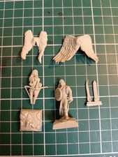 Figurine résine fenryll d'occasion  Montmorency