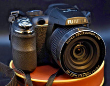 Fujifilm finepix s3400 usato  Spedire a Italy