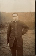 Postal de 1900 retrato militar teniente capitán Callier y escena callejera pequeña ciudad segunda mano  Embacar hacia Mexico