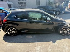 Peugeot 208 1.2 usato  Cermenate
