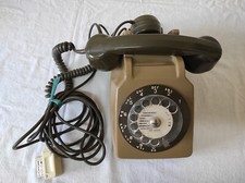 Ancien téléphone cadran d'occasion  Chambon-sur-Voueize