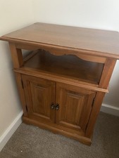 Pine cabinet. measures for sale  BUSHEY