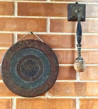 Decorated metallic gong usato  San Mango Piemonte