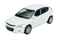 WELLY HYUNDAI i30 BRANCO 1:34 METAL FUNDIDO NOVO NA CAIXA comprar usado  Enviando para Brazil