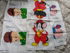 Lote de 3 painéis de tecido vintage Warner Bros. corte e costura travesseiros 15,5", usado comprar usado  Enviando para Brazil