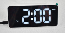 Despertador Digital LED / Soneca / Porta de Carregamento Dupla / Alarmes Duplos / Dimmer, usado comprar usado  Enviando para Brazil