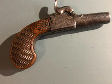 Petit pistolet poche d'occasion  Montlieu-la-Garde