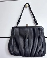 Elegante borsetta plissettata usato  Fiumicino