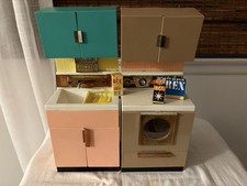 Itens de cozinha da Barbie MCM leitura luxo década de 1960 comprar usado  Enviando para Brazil