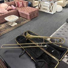 Trombone Bach com bocal e estojo rígido!! VEJA FOTOS  comprar usado  Enviando para Brazil
